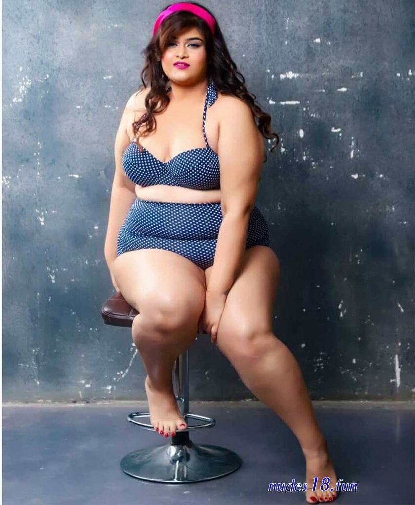 hot and bold photos of plus size indian girls