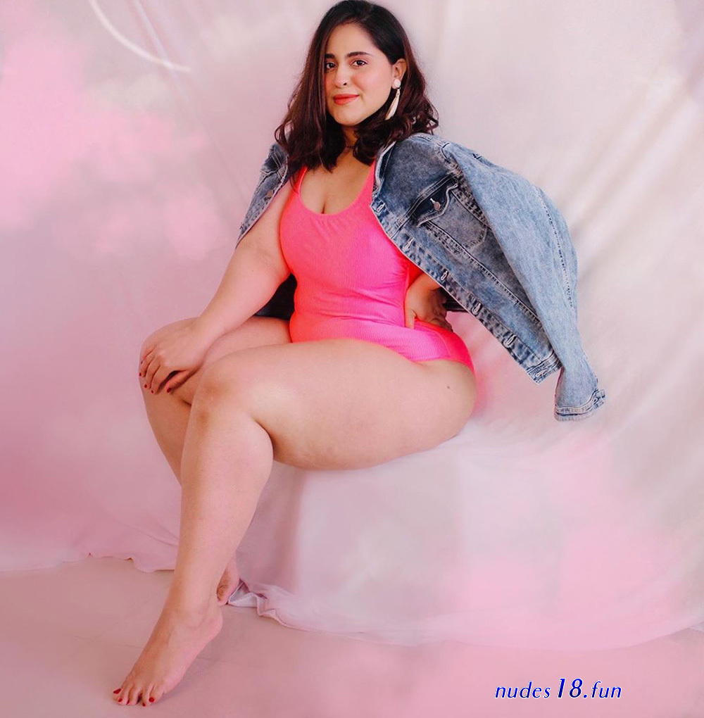 hot and bold photos of plus size indian girls