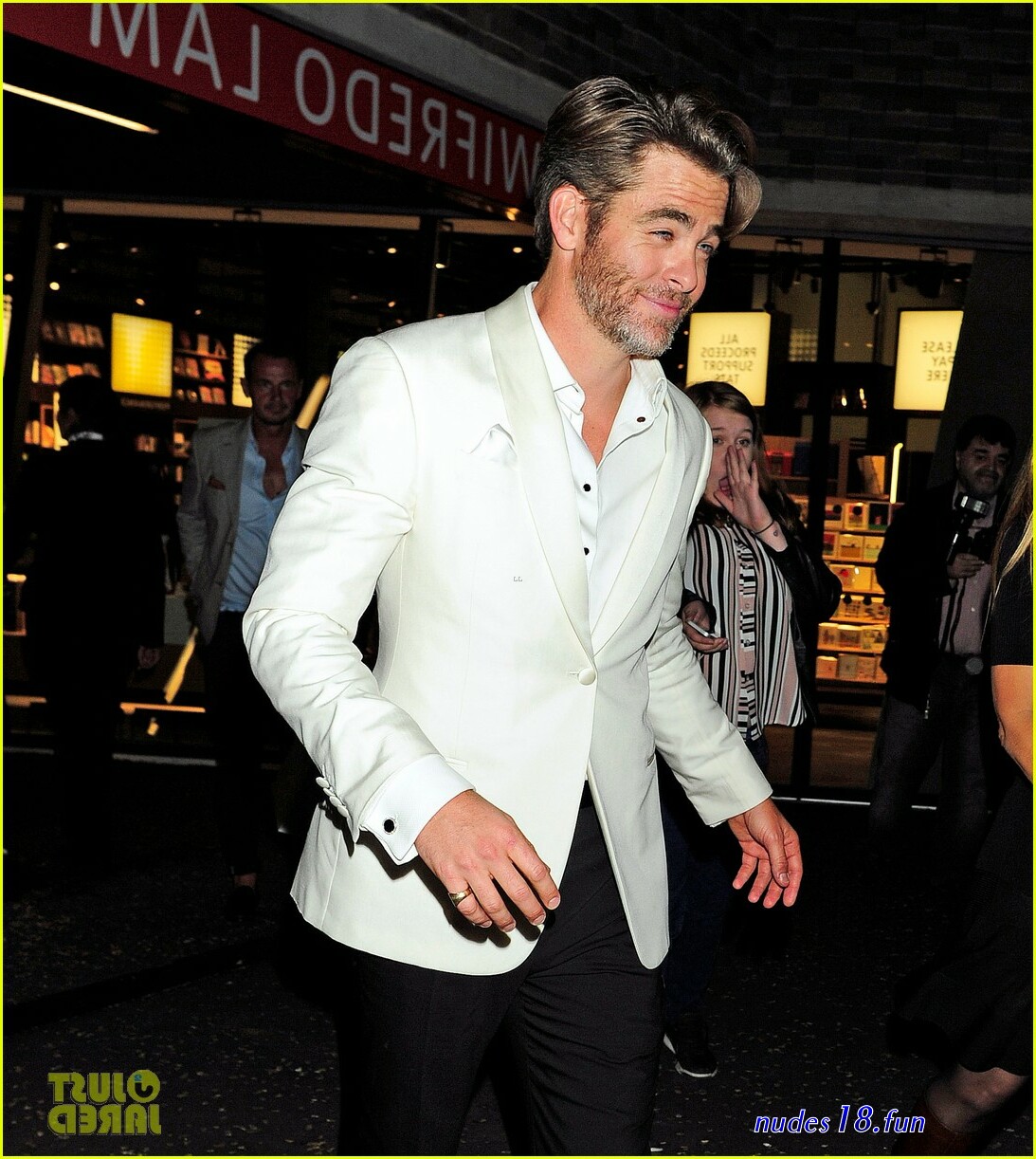 chris pine gay nudes