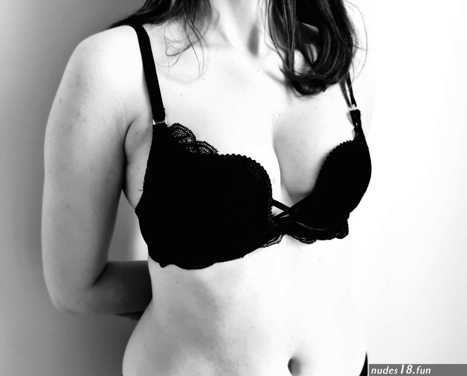 frameless_erotic
