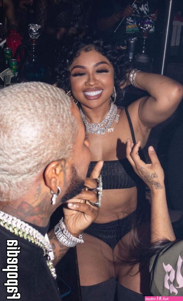Ari-Fletcher-aka-AriTheDon-aka-therealkylesister-Nude-Leaks.jpg