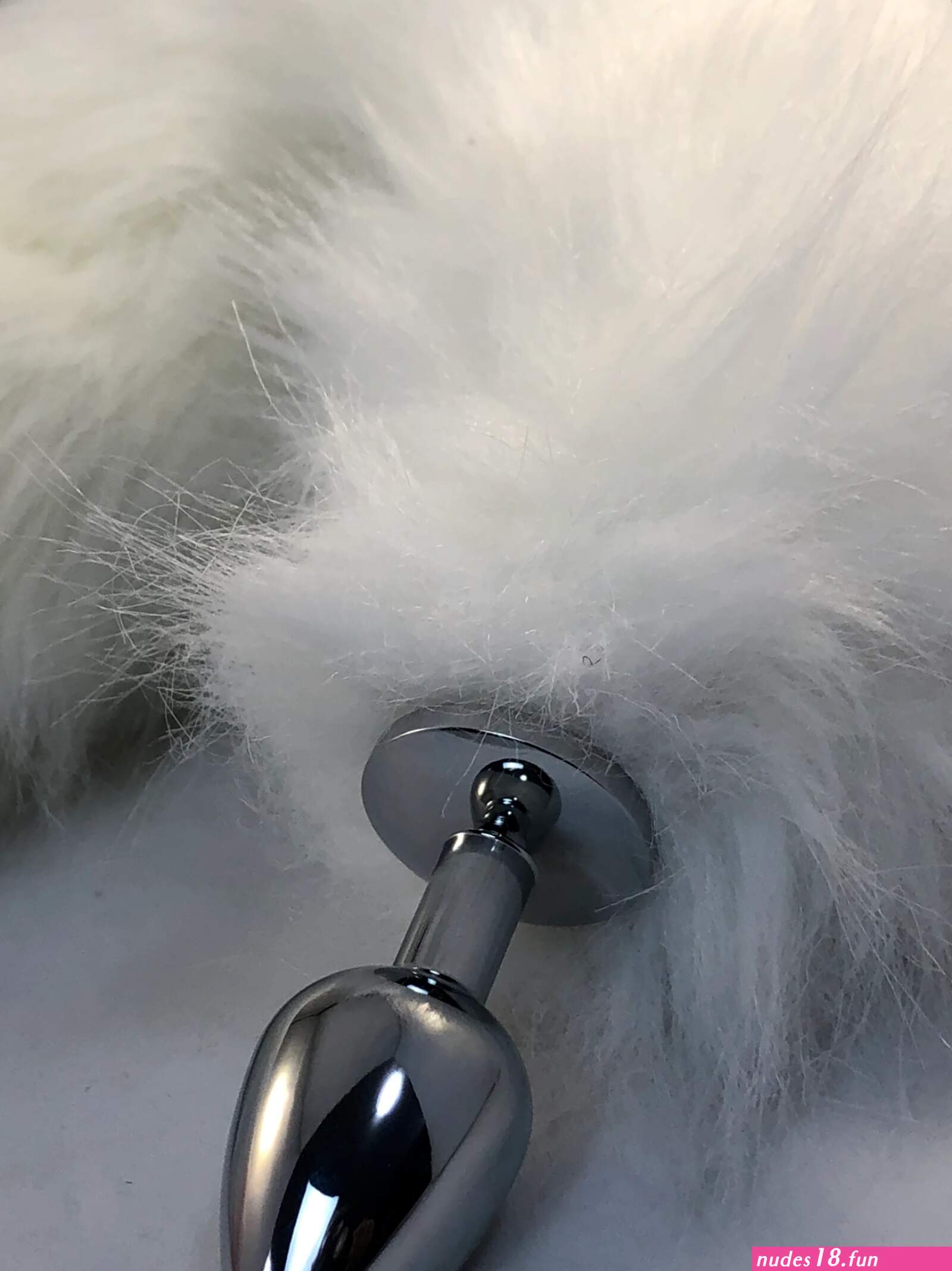 Real Fur Interchangeable Screw-On Tails for Anal Plugs