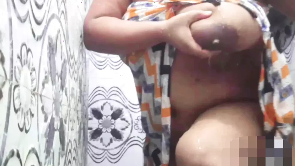 boobs40.webp