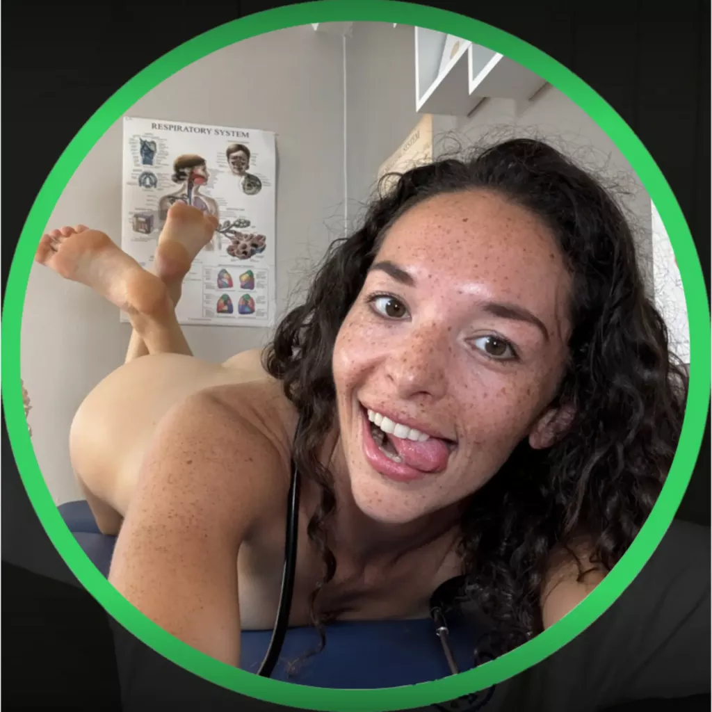 dr-emma-hall-nude-leak.webp