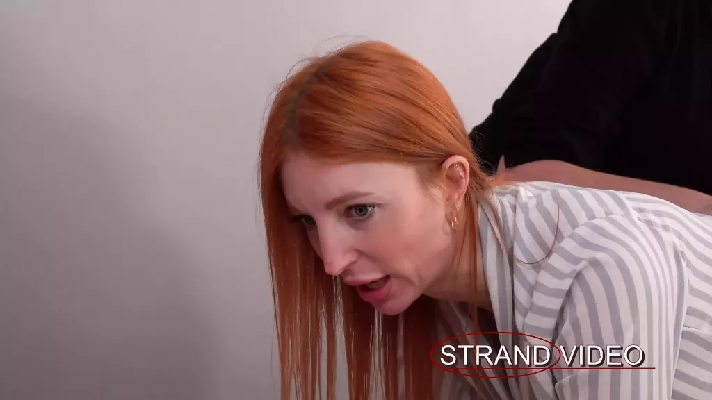 sarah-rafferty-leaked.webp