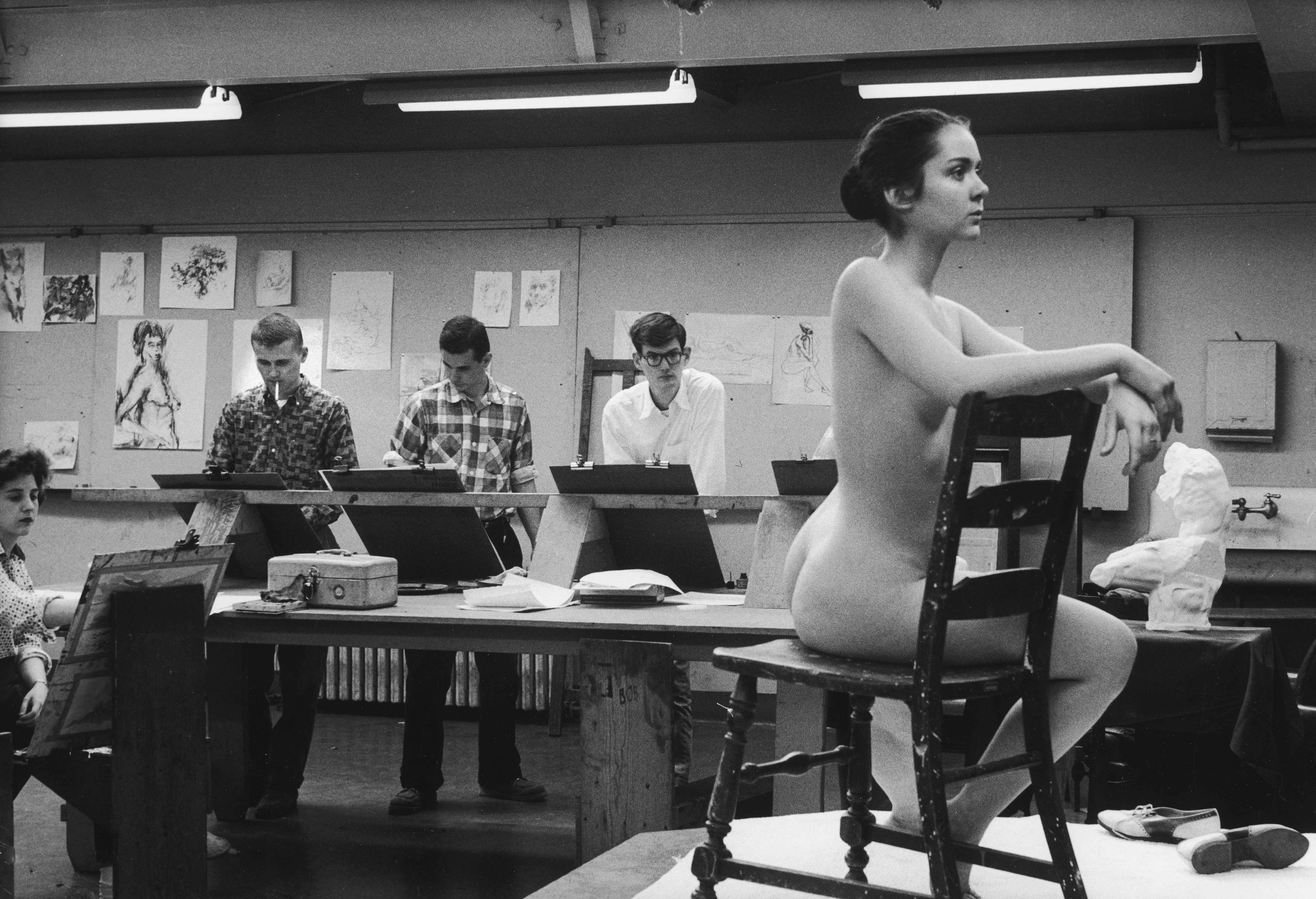 Artists and Models: A Tribute to the Human Form in Photos