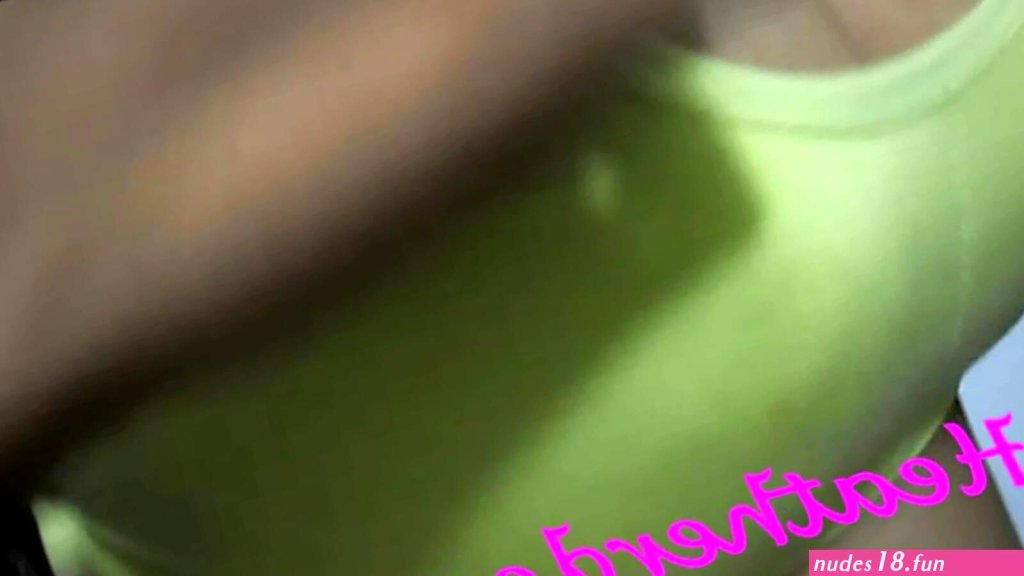 heather-deep-solo-anal-squirt.jpg