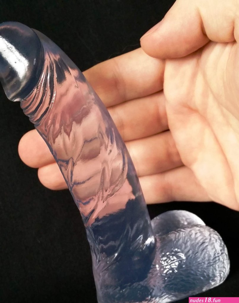 to-dildo.jpg